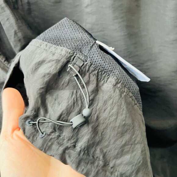 Athleta Arrival jacket in black, Size XS D23 - Picture 11 of 13